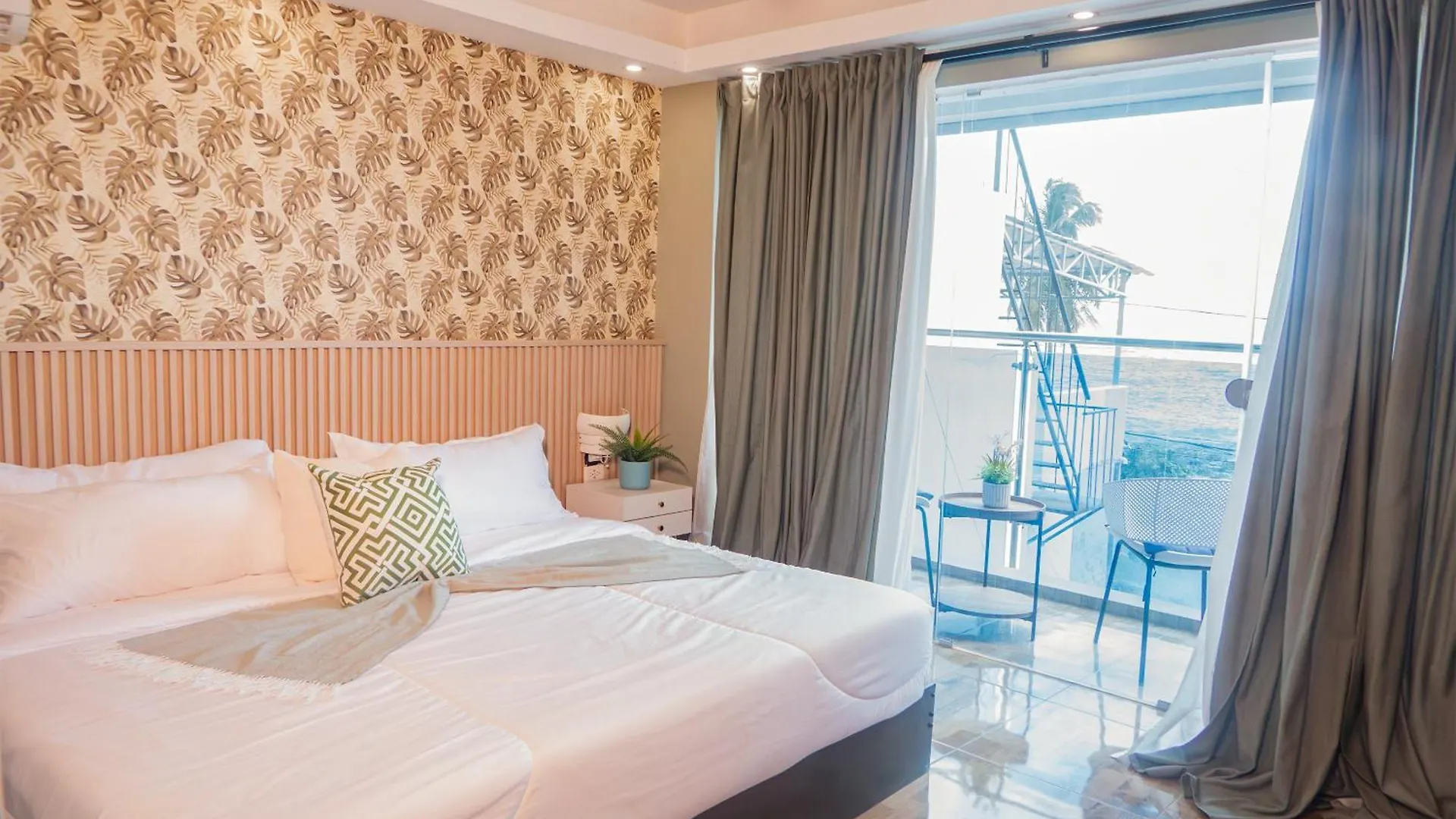 Mangalafuangala M Suite 201 La Viva Lejlighedshotel